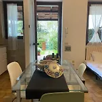 Lallas With Garden And View Apartment *