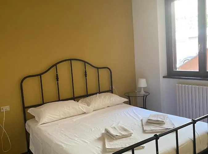 Lallas With Garden And View Apartman